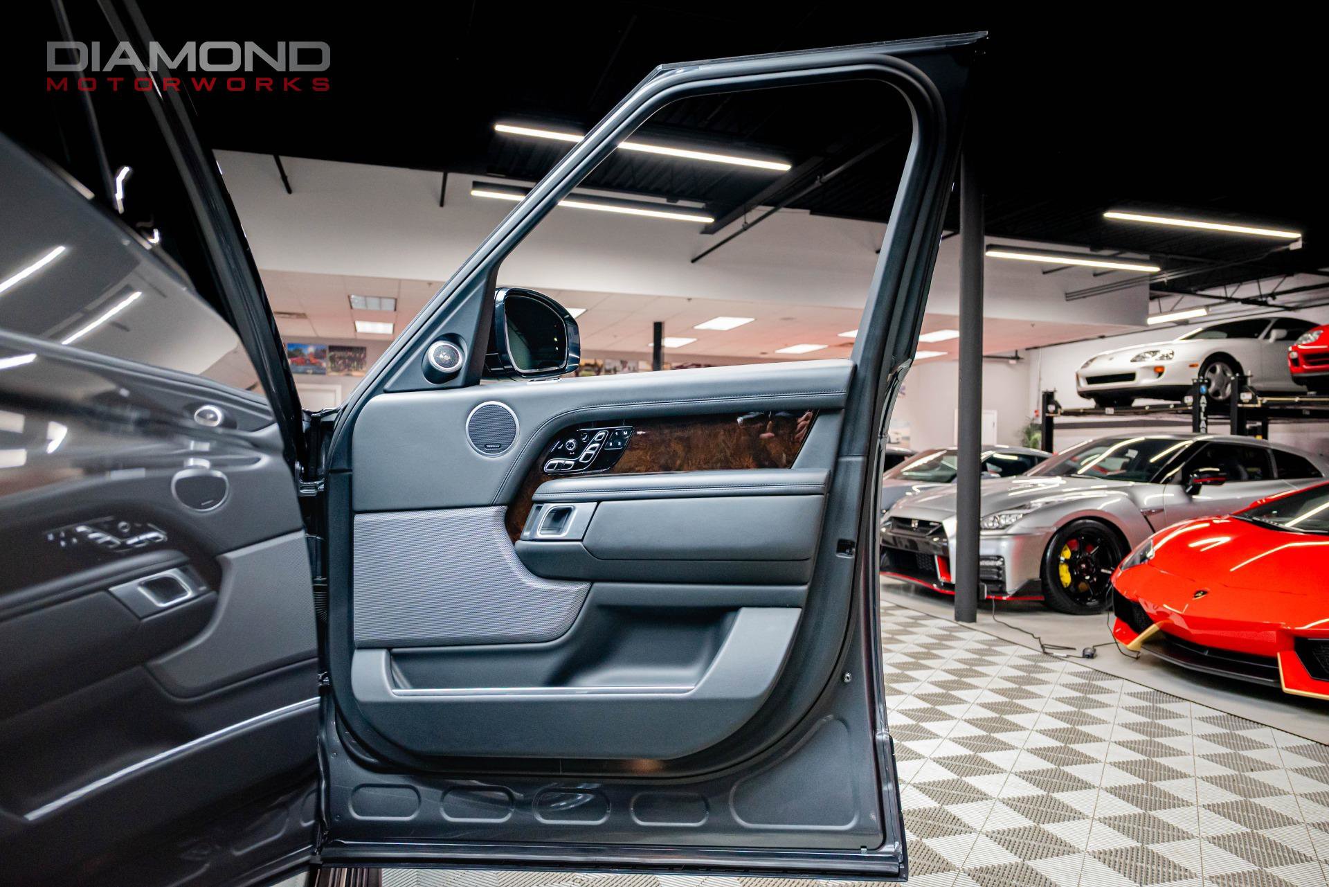 Used 2019 Land Rover Range Rover Autobiography image 91