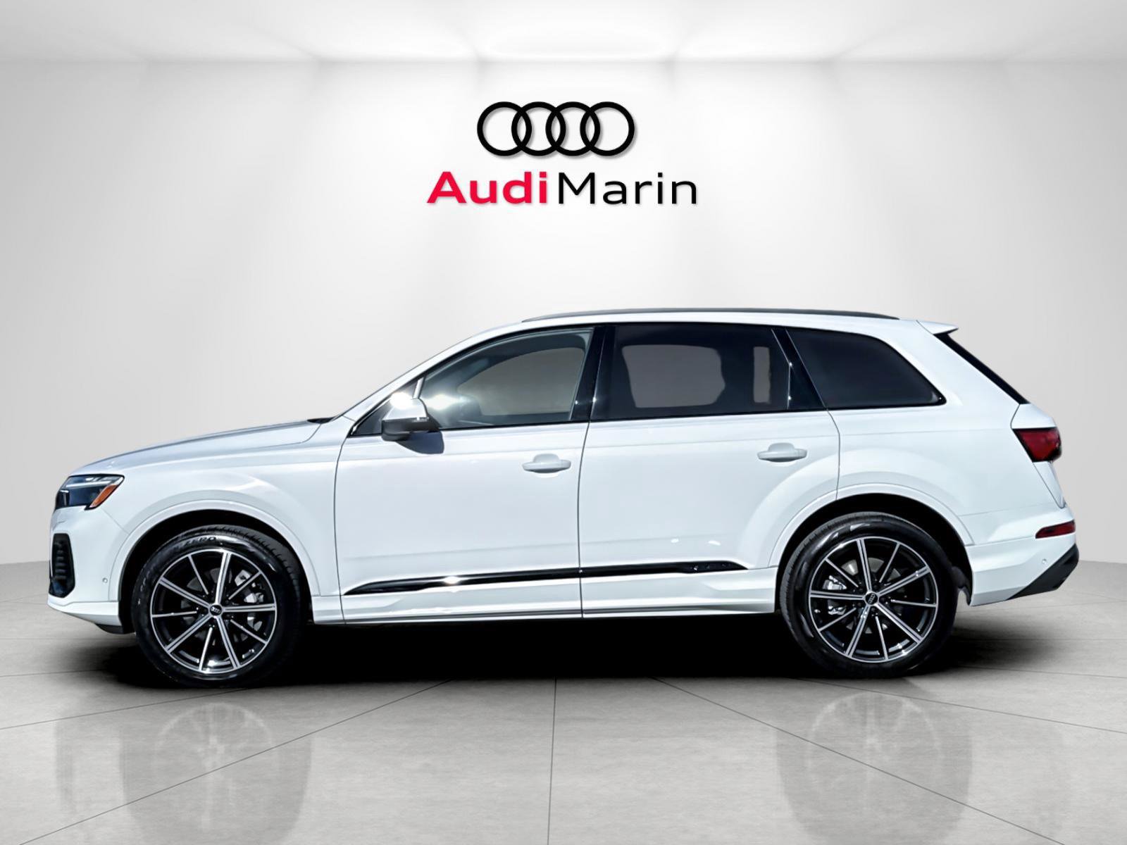 Certified 2026 Audi Q7 2.0T Premium Plus AWD/4WD image 2