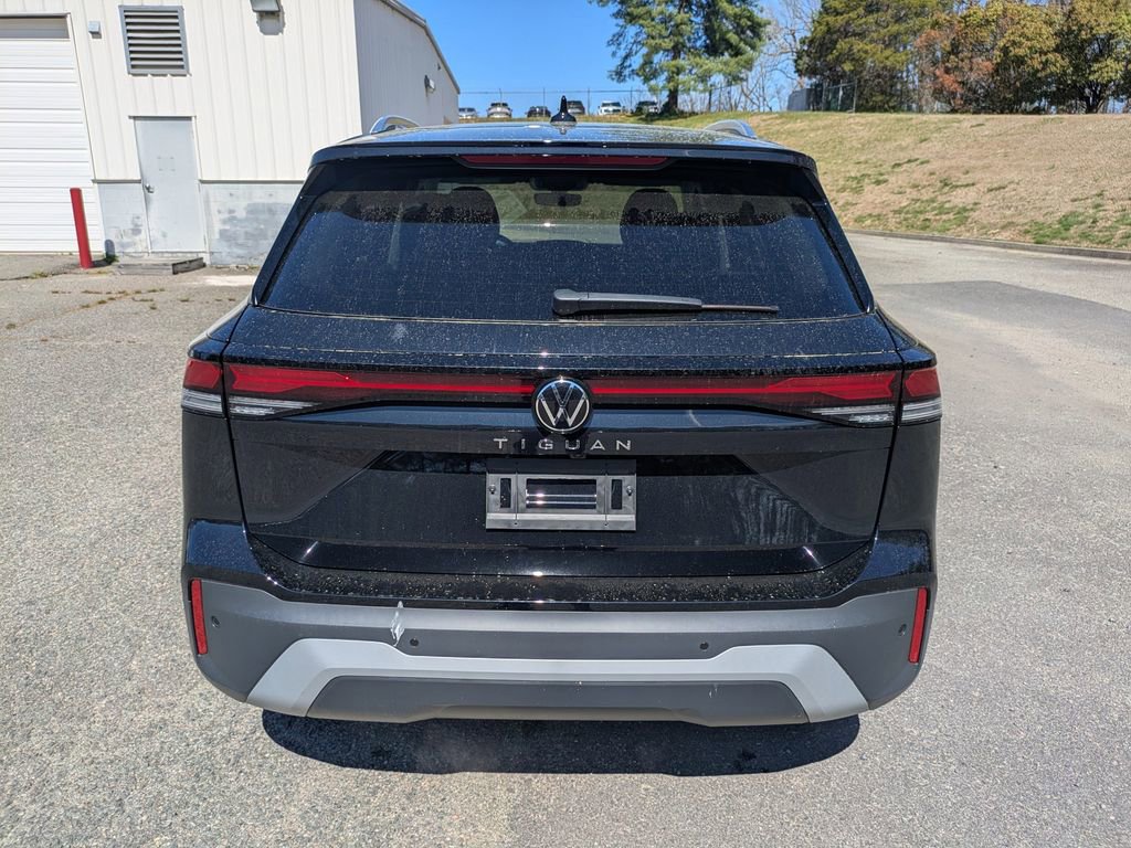 New 2026 Volkswagen Tiguan S image 5