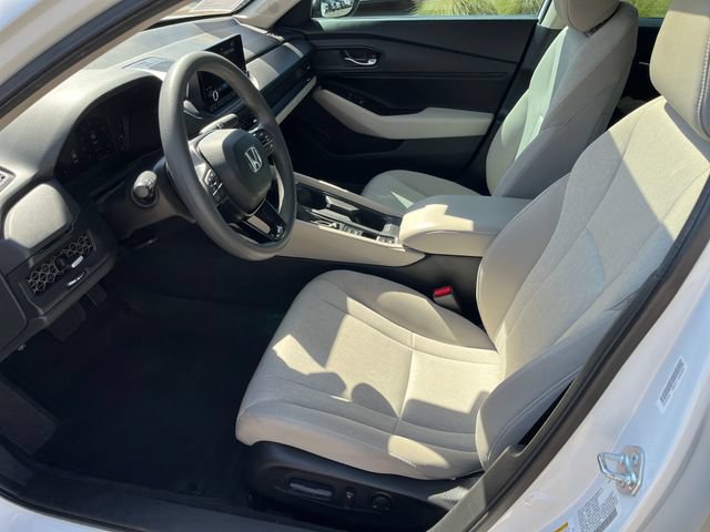 Certified 2023 Honda Accord EX image 3