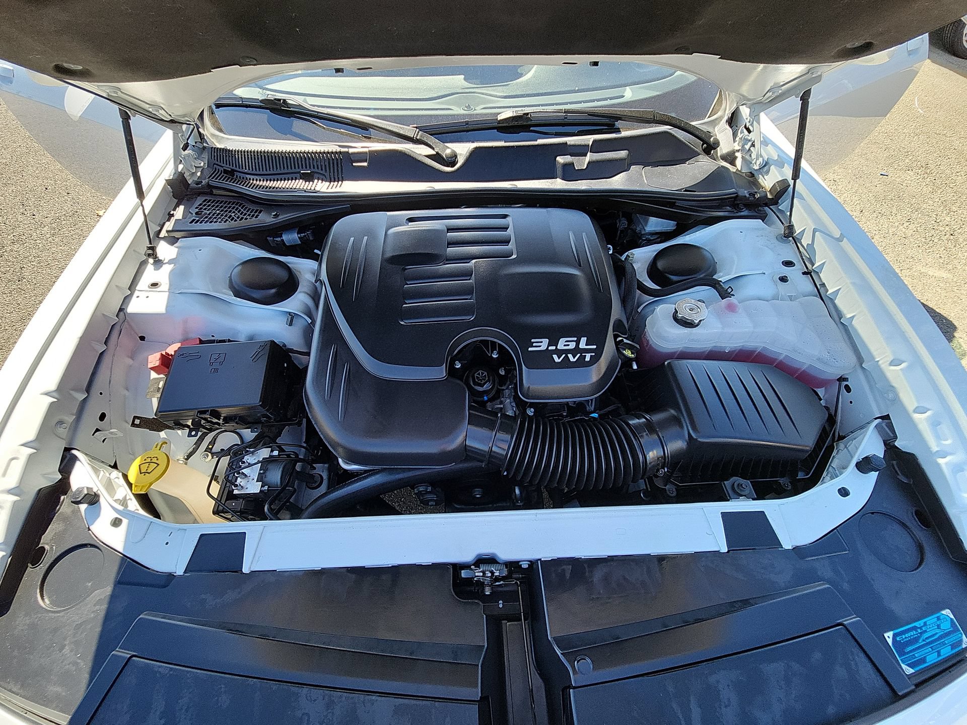 Certified 2023 Dodge Challenger SXT RWD image 17