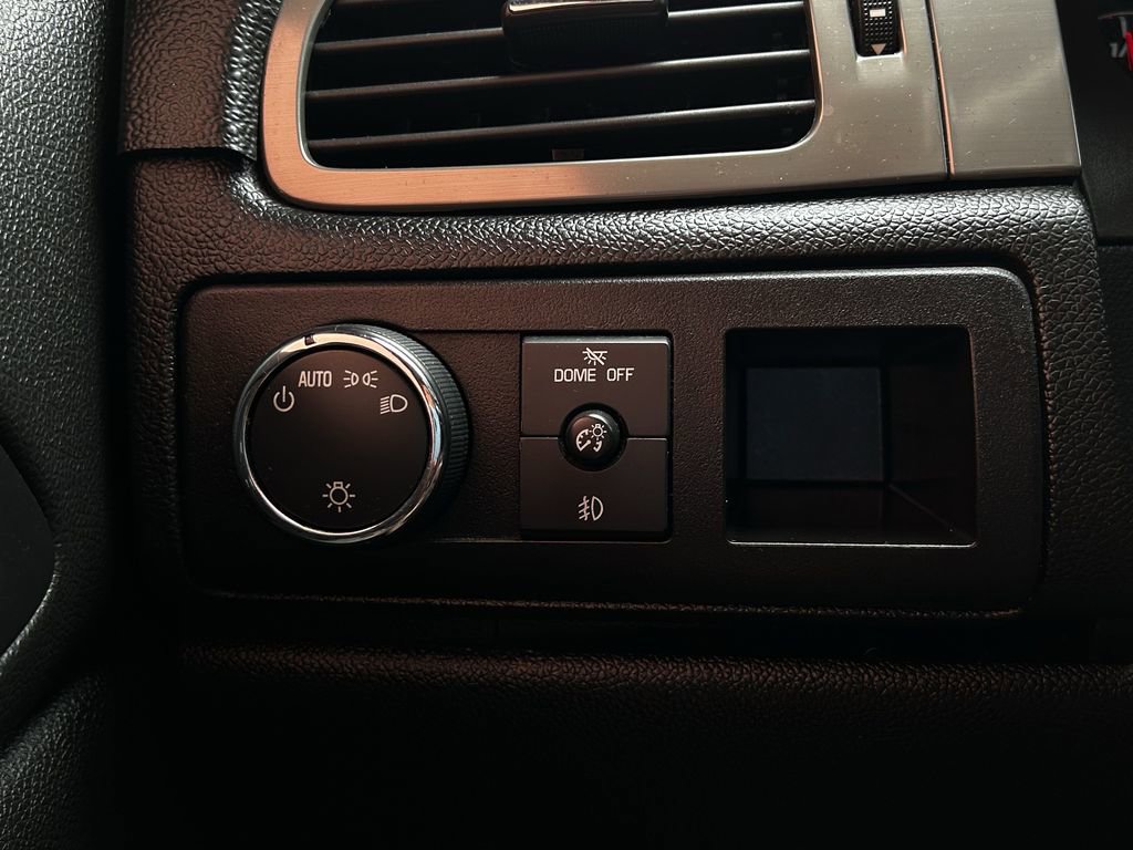 Used 2008 Chevrolet Tahoe LT image 22