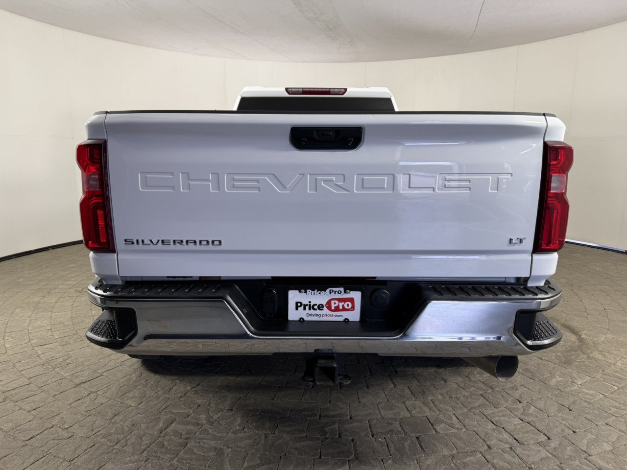 Used 2025 Chevrolet Silverado 3500 LT AWD/4WD image 7