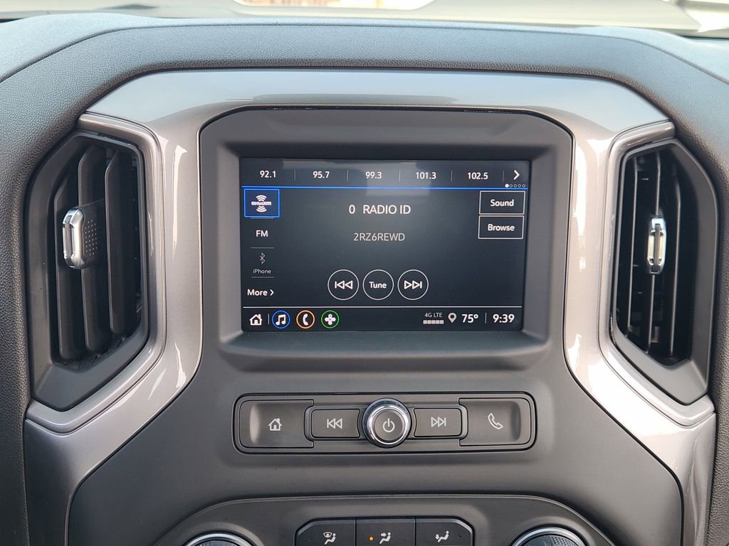 Certified 2024 Chevrolet Silverado 1500 Custom Trail Boss w/ LPO, Dark Essentials Package image 15