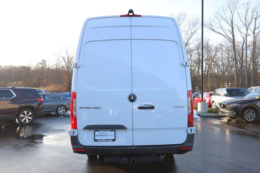 Used 2023 Mercedes-Benz Sprinter 4500 w/ Acoustic Package image 4