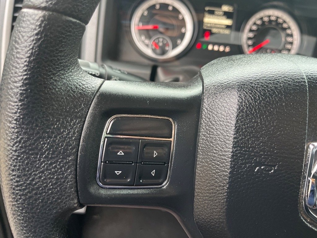 Used 2014 RAM 1500 Express image 15