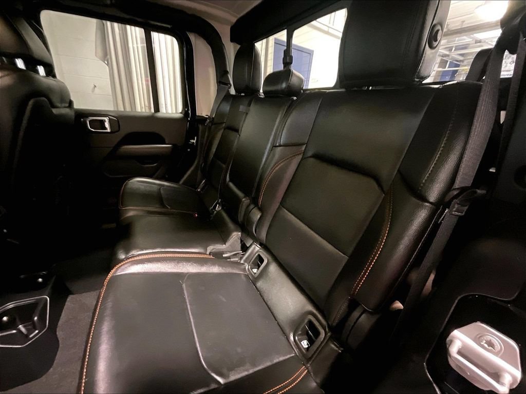 Used 2021 Jeep Gladiator Mojave AWD/4WD image 15