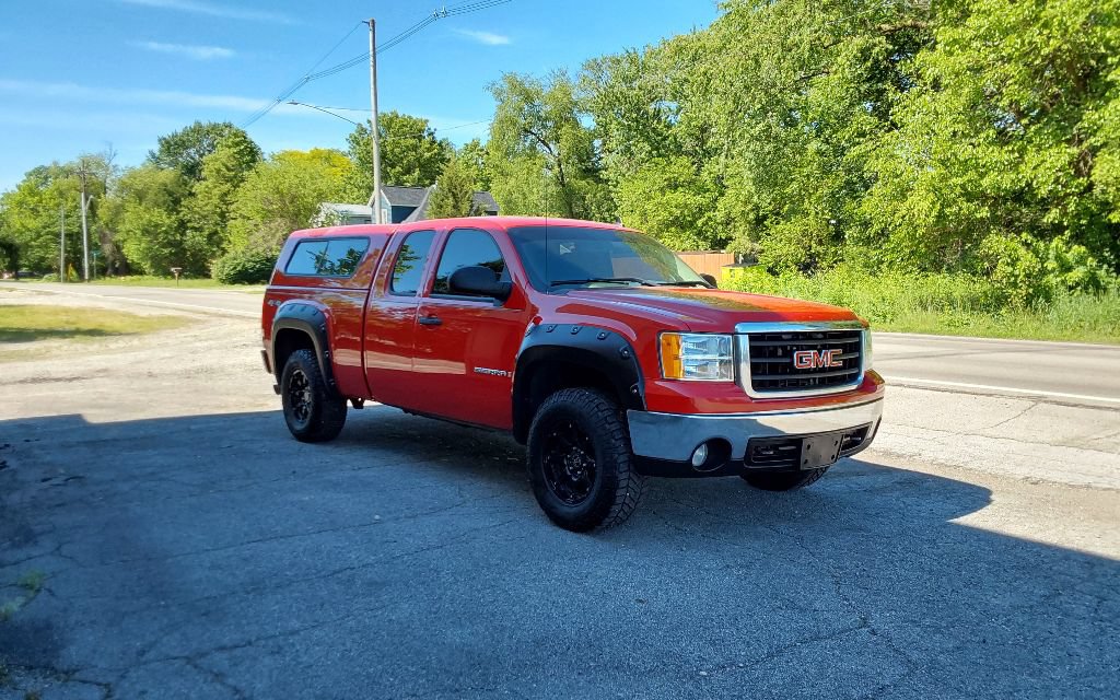 Used 2008 GMC Sierra 1500 W/T w/ Work Truck Preferred Package AWD/4WD image 2