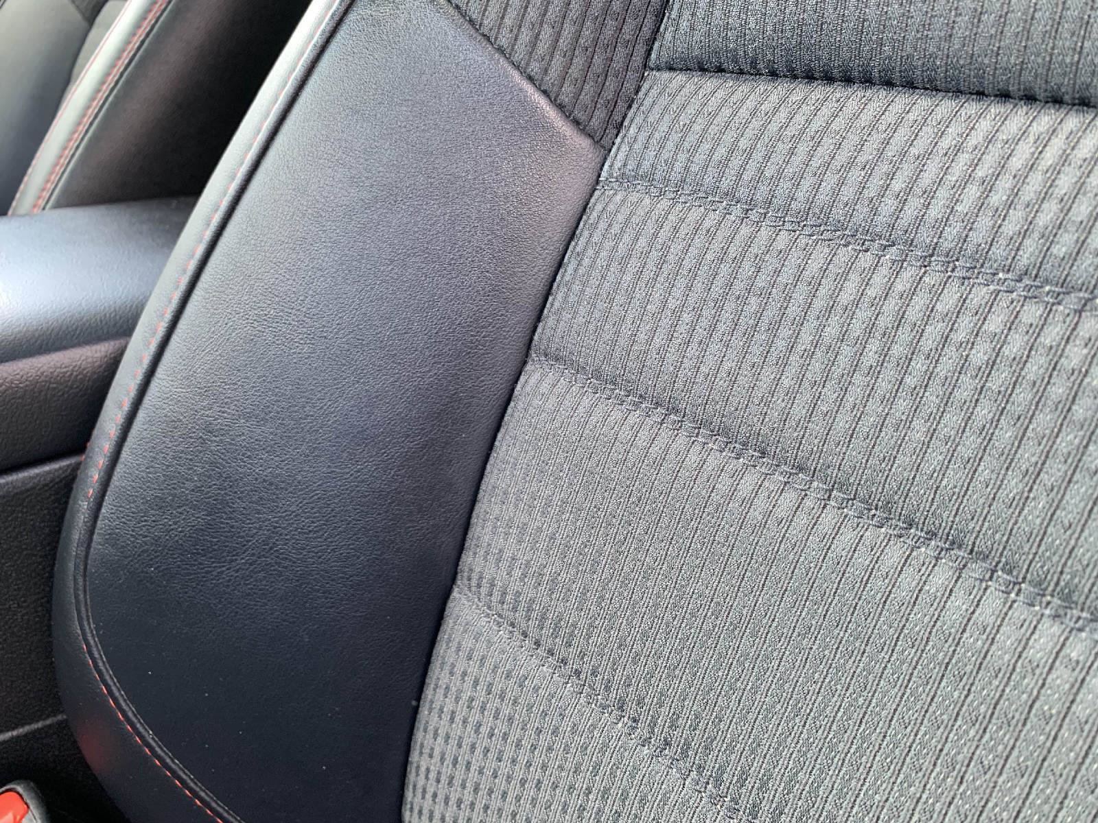 Used 2017 Toyota Camry SE w/ Moonroof Package FWD image 29