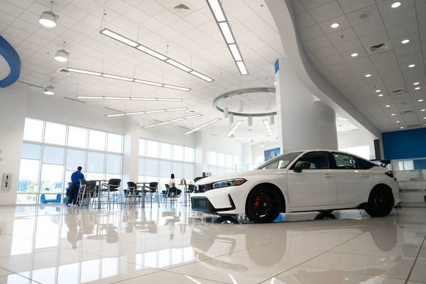 Used 2022 Kia Stinger GT2 w/ Scorpion Package image 25