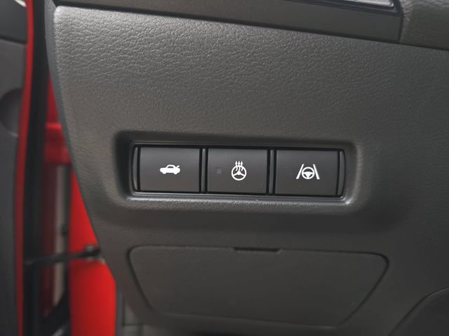 New 2026 Nissan Sentra SR w/ SR Premium Package FWD image 34