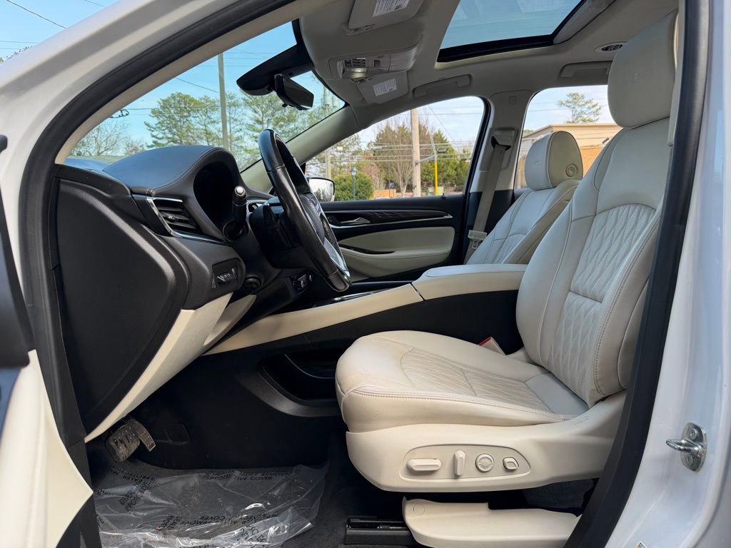 Used 2023 Buick Enclave Avenir w/ Trailering Package, 5000 lbs. image 25