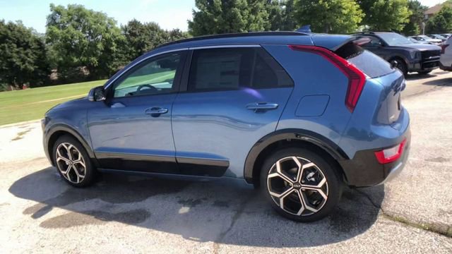 New 2025 Kia Niro EX Touring image 8
