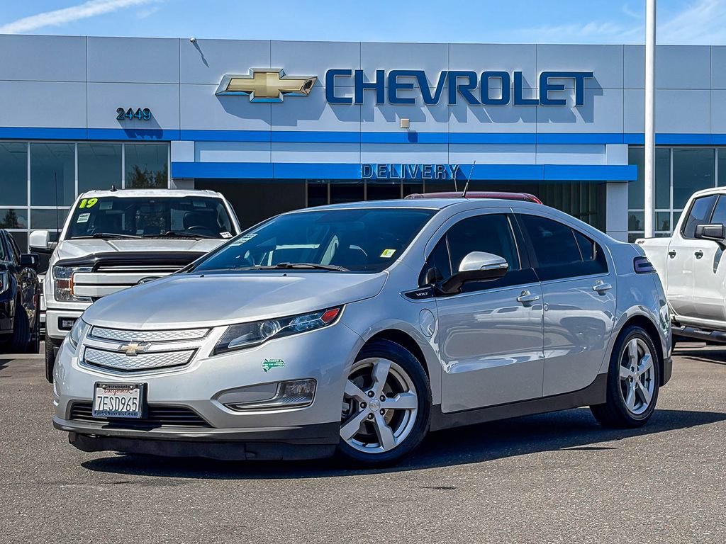 Used 2014 Chevrolet Volt FWD video 1