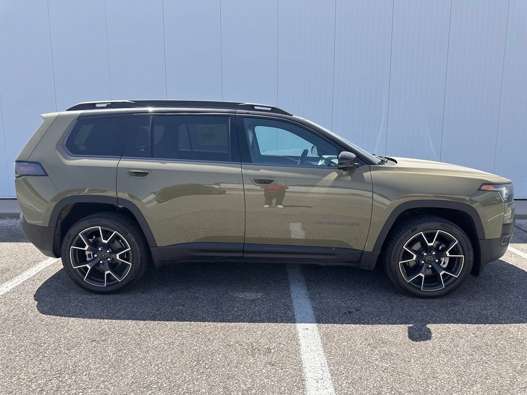 New 2026 Jeep Cherokee Overland w/ Advanced Pro Tech Group AWD/4WD image 9