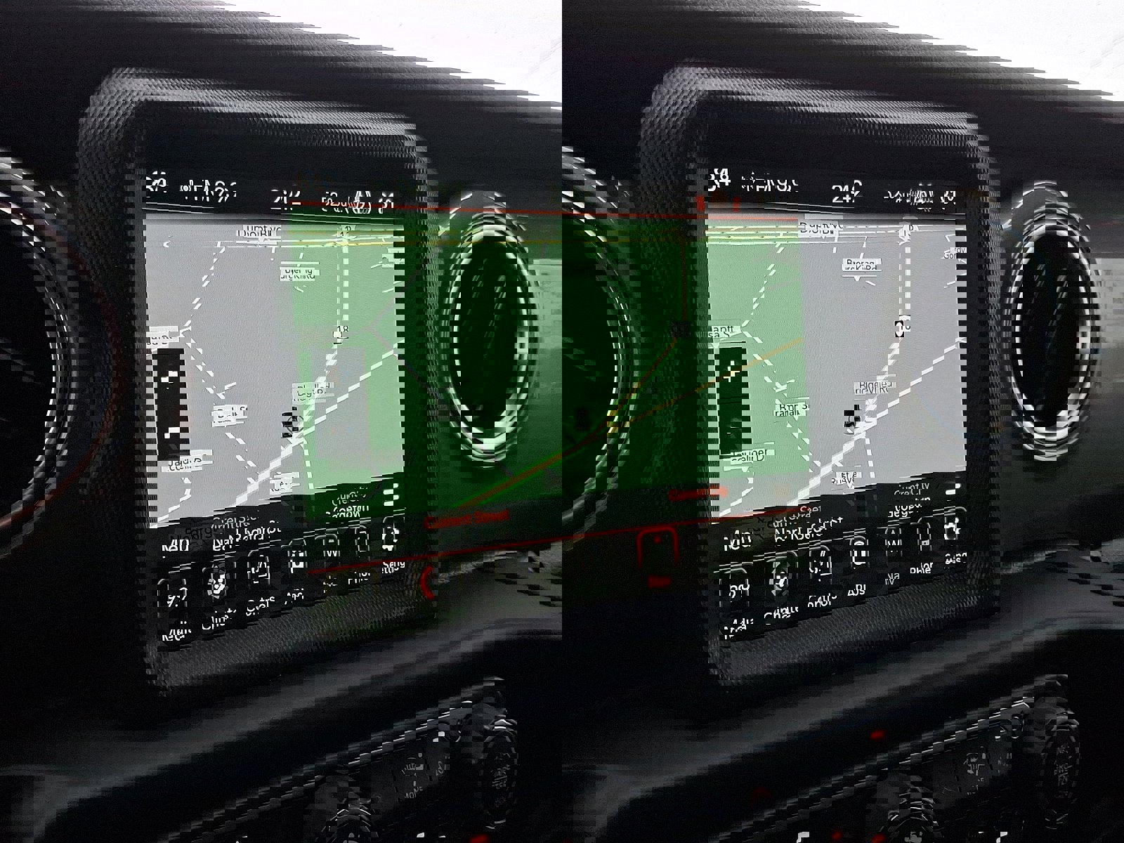 Used 2022 Jeep Wrangler Unlimited Sahara w/ Cold Weather Group image 18