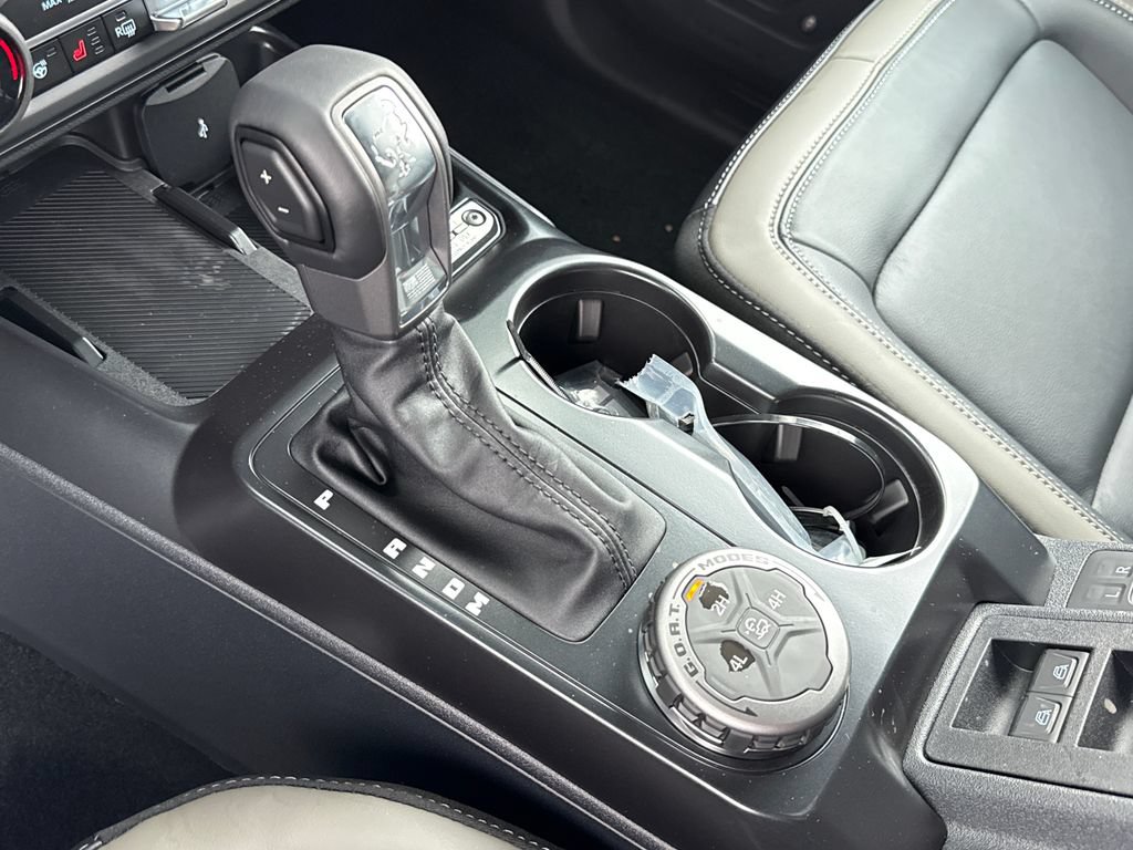 New 2026 Ford Bronco Outer Banks AWD/4WD image 29
