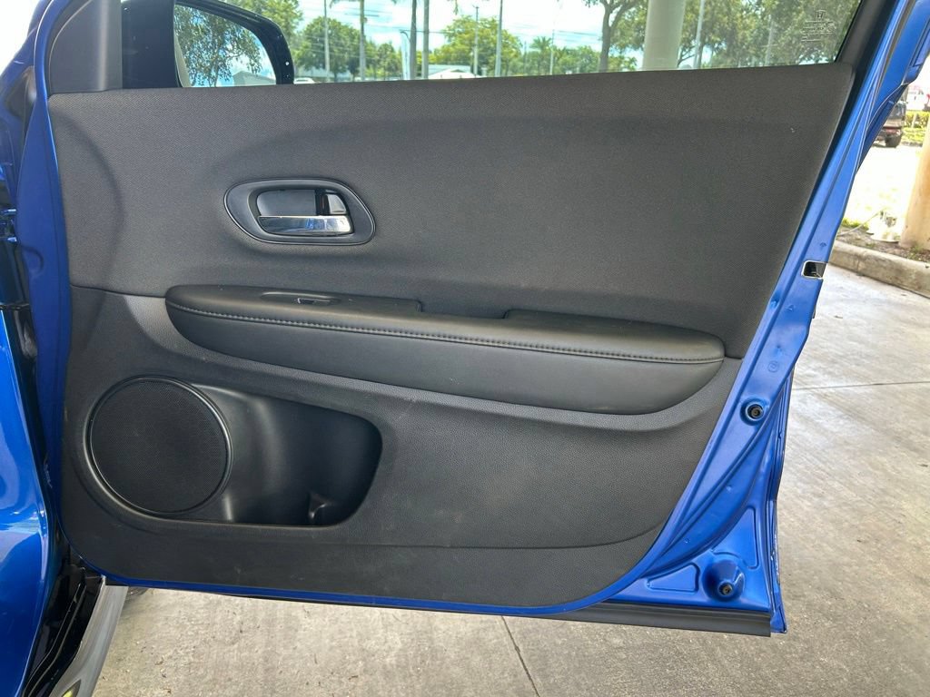 Used 2022 Honda HR-V Sport image 23