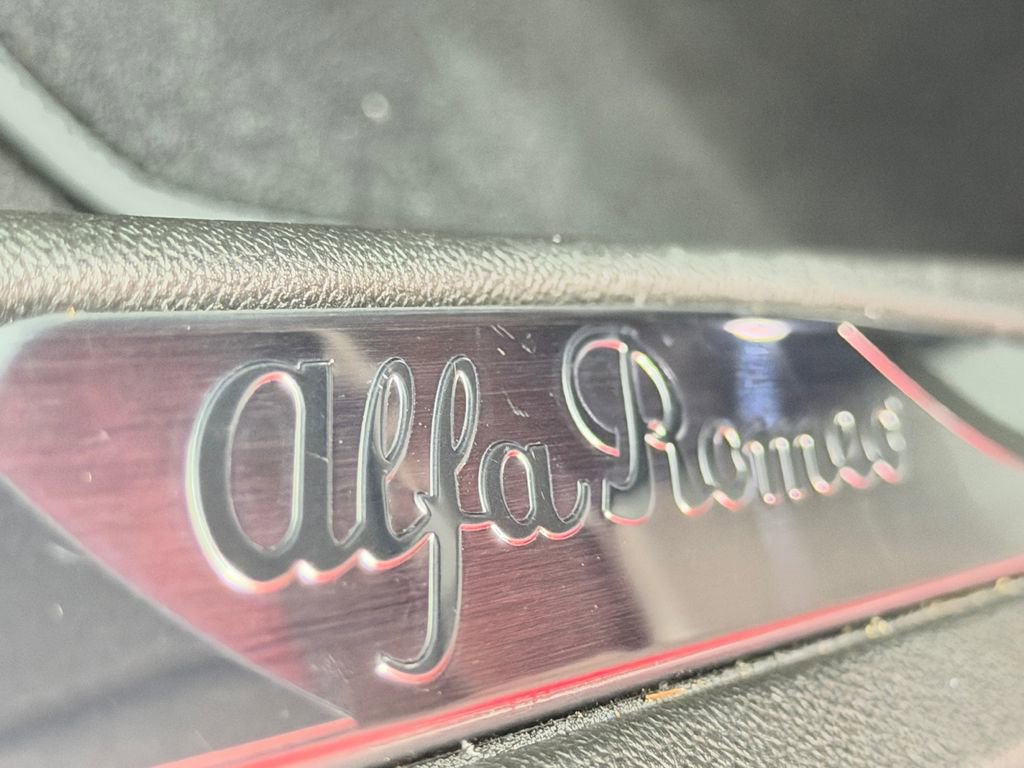 Used 2024 Alfa Romeo Giulia Quadrifoglio RWD image 29