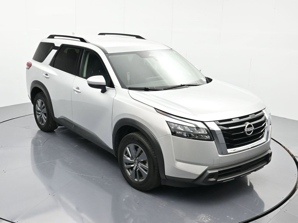 Certified 2024 Nissan Pathfinder SV image 31