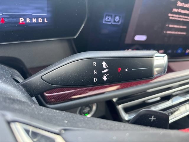 Used 2024 Chevrolet Traverse RS w/ LPO, Floor Liner Package FWD image 23