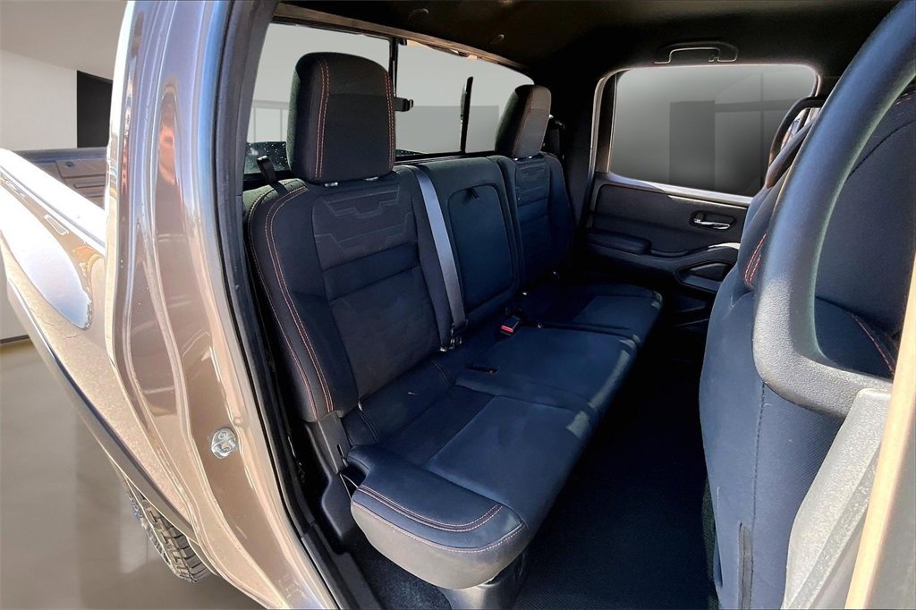 Used 2022 Nissan Frontier Pro-X w/ Technology Package image 25