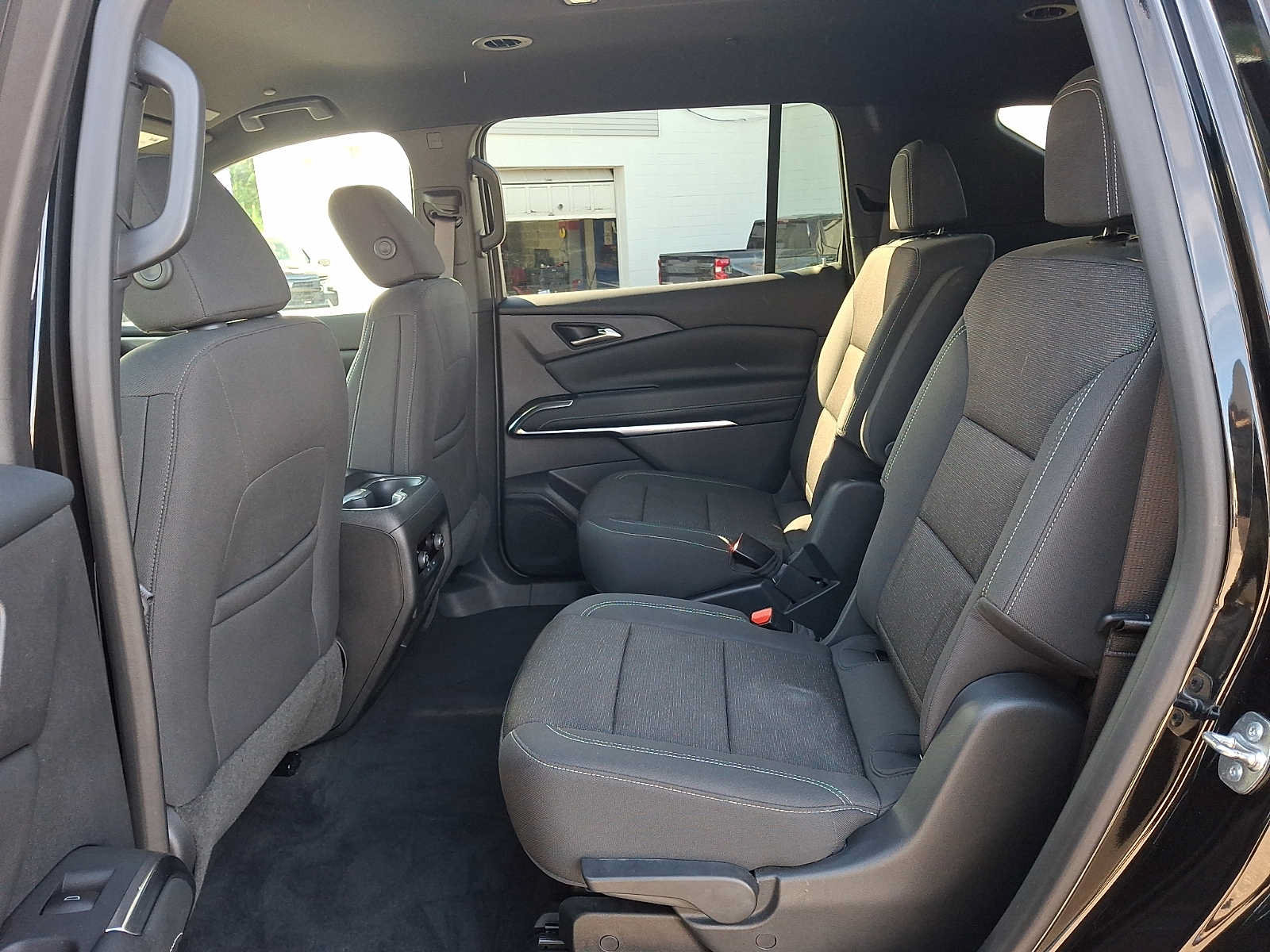 Certified 2024 Chevrolet Traverse LT w/ Midnight/Sport Edition AWD/4WD image 10