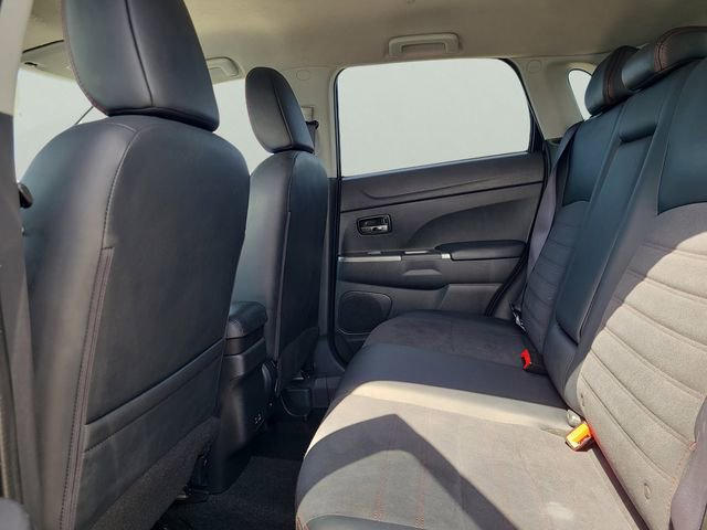 Used 2024 Mitsubishi Outlander Sport SE image 7