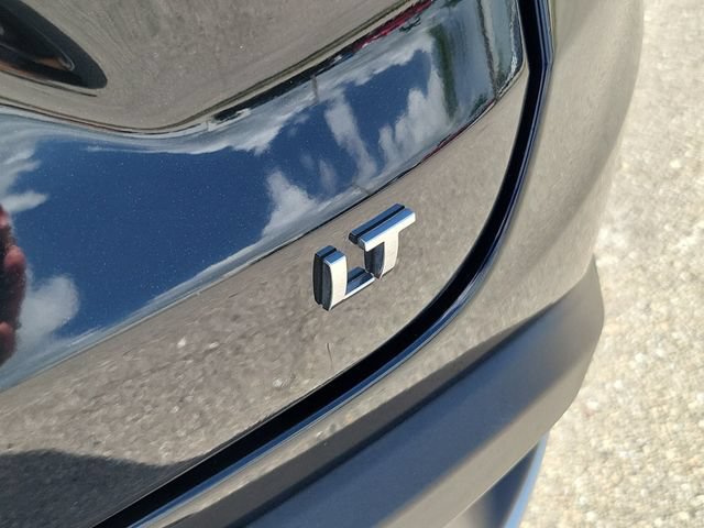 Used 2025 Chevrolet Trax LT FWD image 5