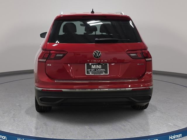 Used 2023 Volkswagen Tiguan SE w/ Panoramic Sunroof Package AWD/4WD image 7