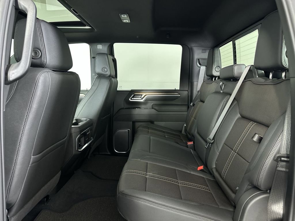 New 2026 Chevrolet Silverado 2500 High Country w/ Midnight Edition image 27
