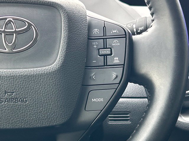 Used 2024 Toyota Prius LE AWD/4WD image 45