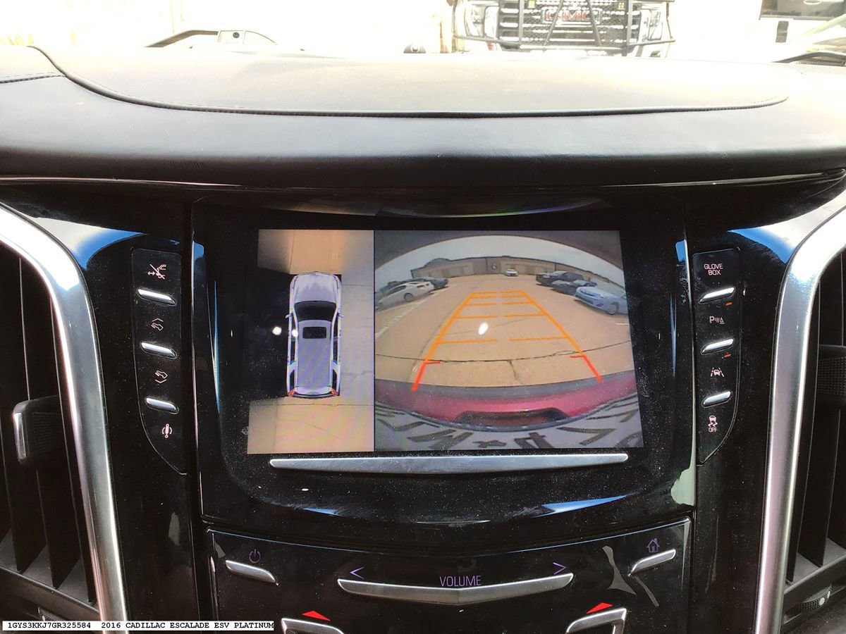 Used 2016 Cadillac Escalade ESV Platinum RWD image 9