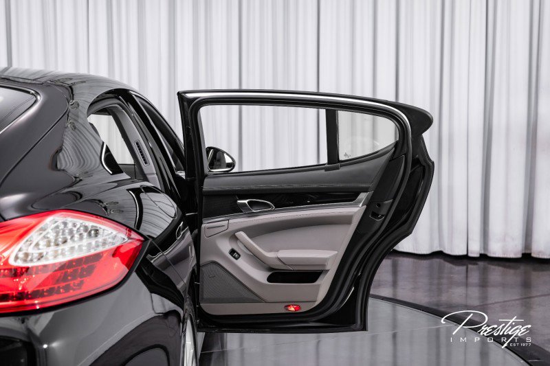 Used 2010 Porsche Panamera S image 45