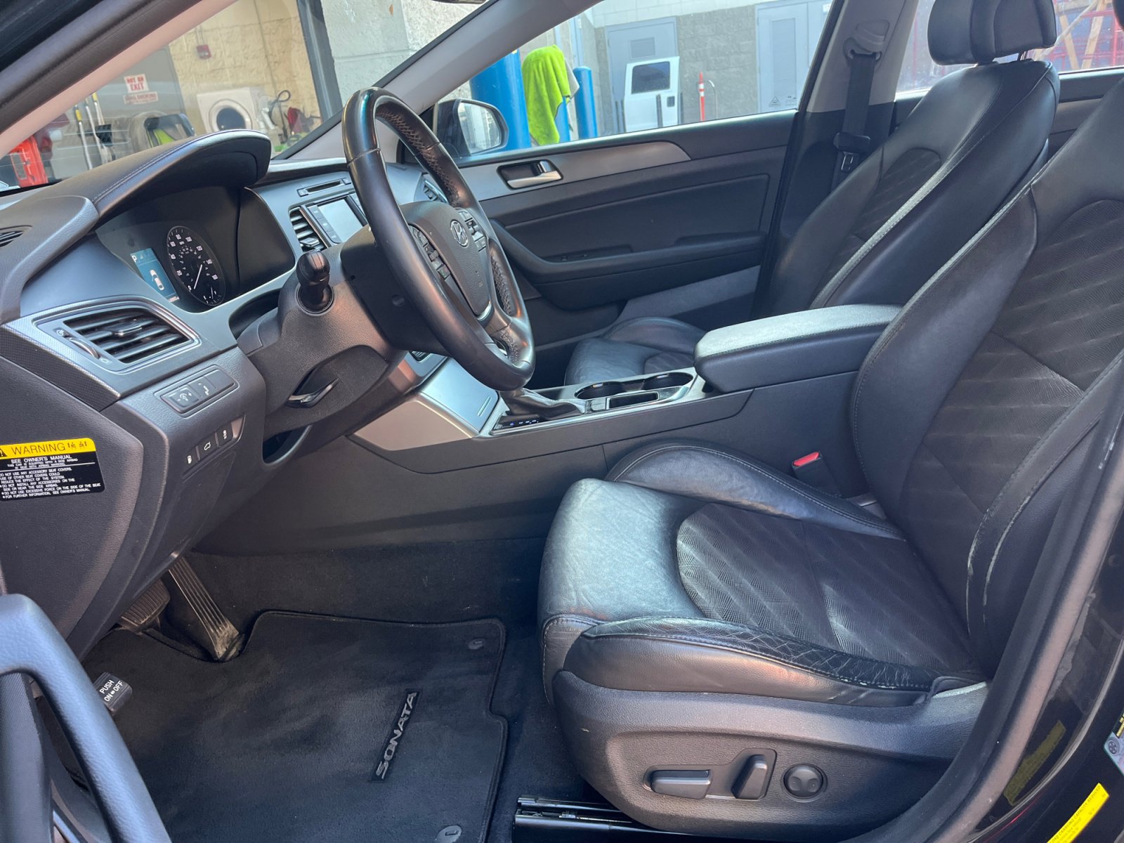 Used 2015 Hyundai Sonata Sport w/ Option Group 03 FWD image 12