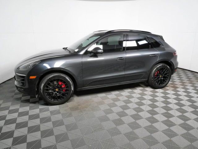 Used 2017 Porsche Macan GTS AWD/4WD image 2