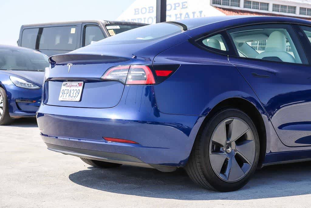 Used 2023 Tesla Model 3 Standard Range RWD image 9