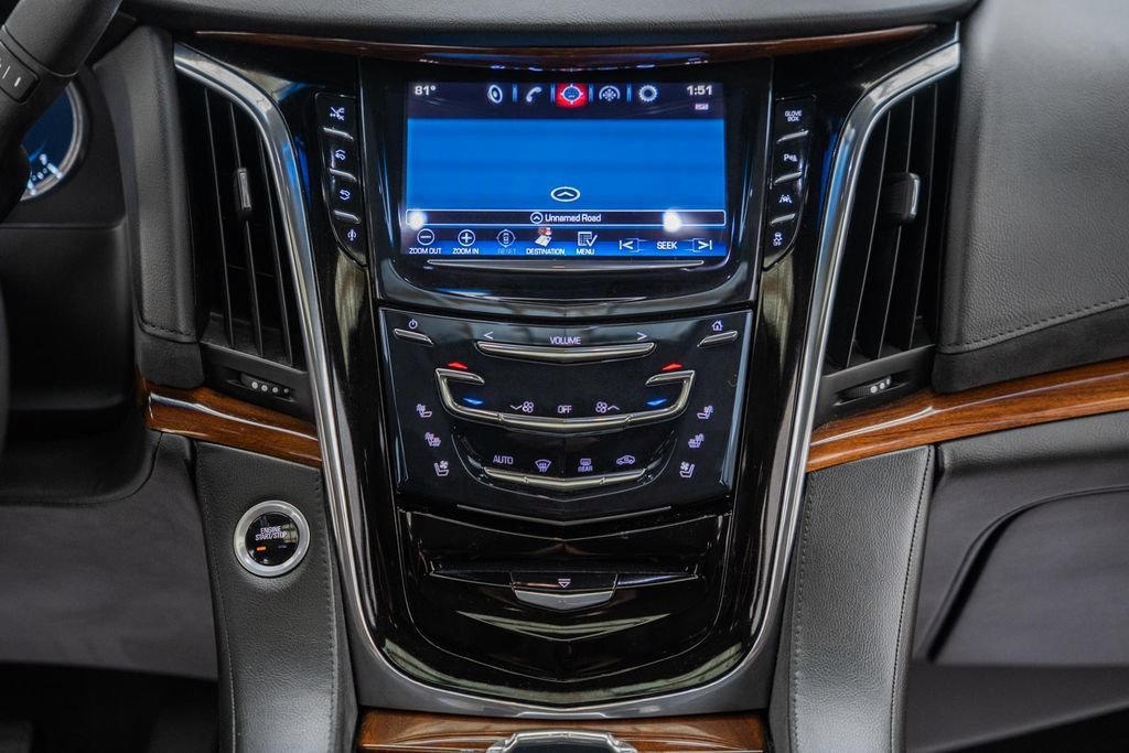 Used 2016 Cadillac Escalade Premium AWD/4WD image 24