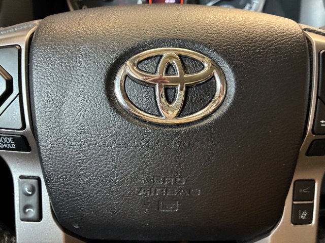 Used 2022 Toyota Tacoma SR5 w/ Technology Package RWD image 20