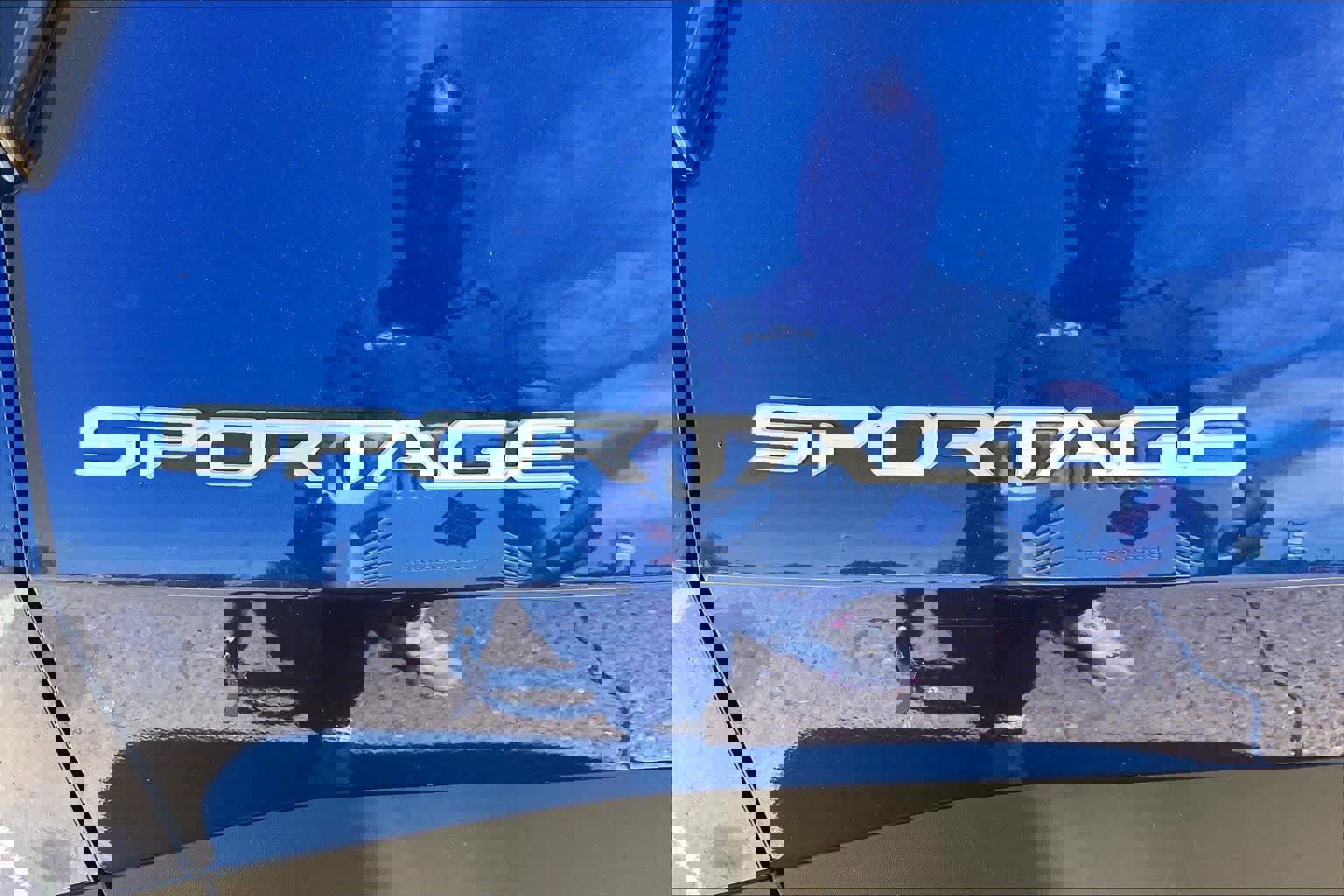 Certified 2025 Kia Sportage EX FWD image 7