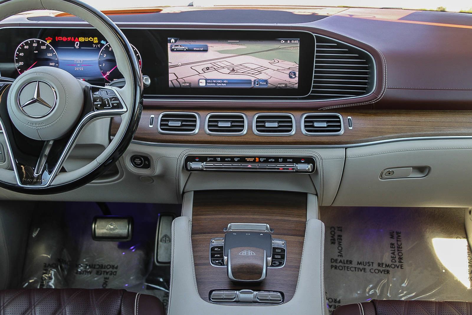 Certified 2024 Mercedes-Benz Maybach GLS 600 4MATIC image 18