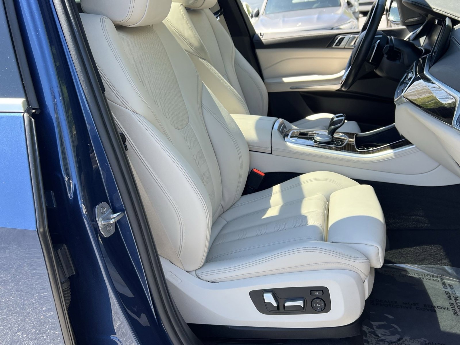 Used 2020 BMW X5 xDrive40i w/ Premium Package AWD/4WD image 32