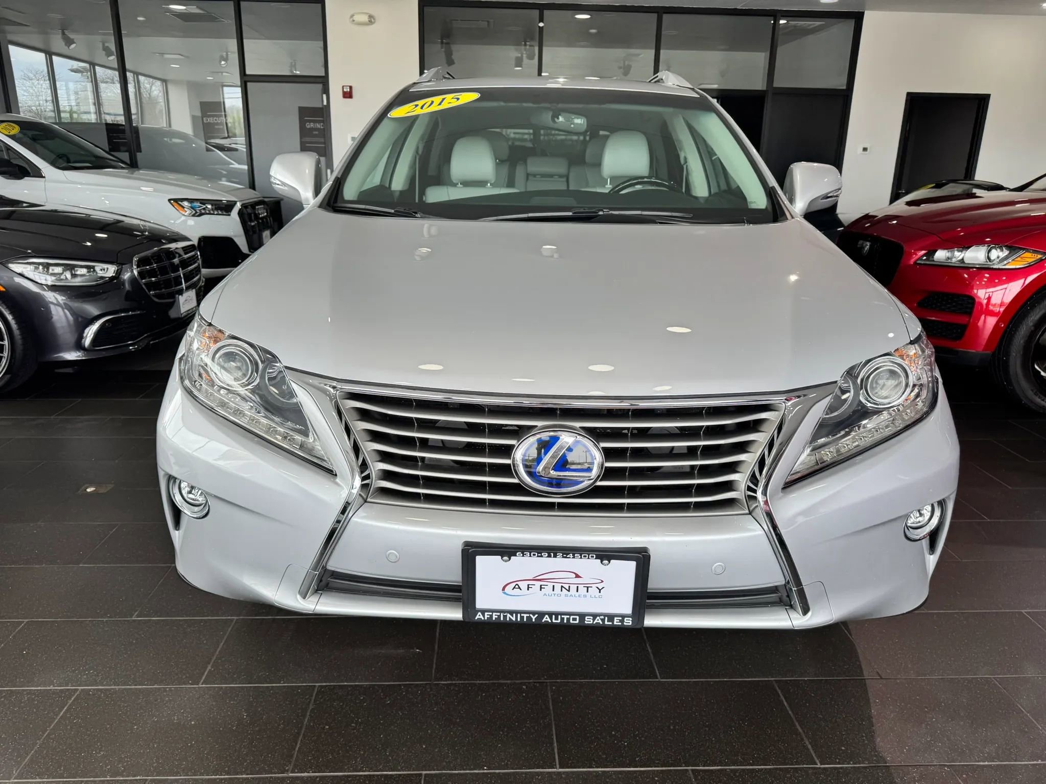 Used 2015 Lexus RX 450h AWD image 8