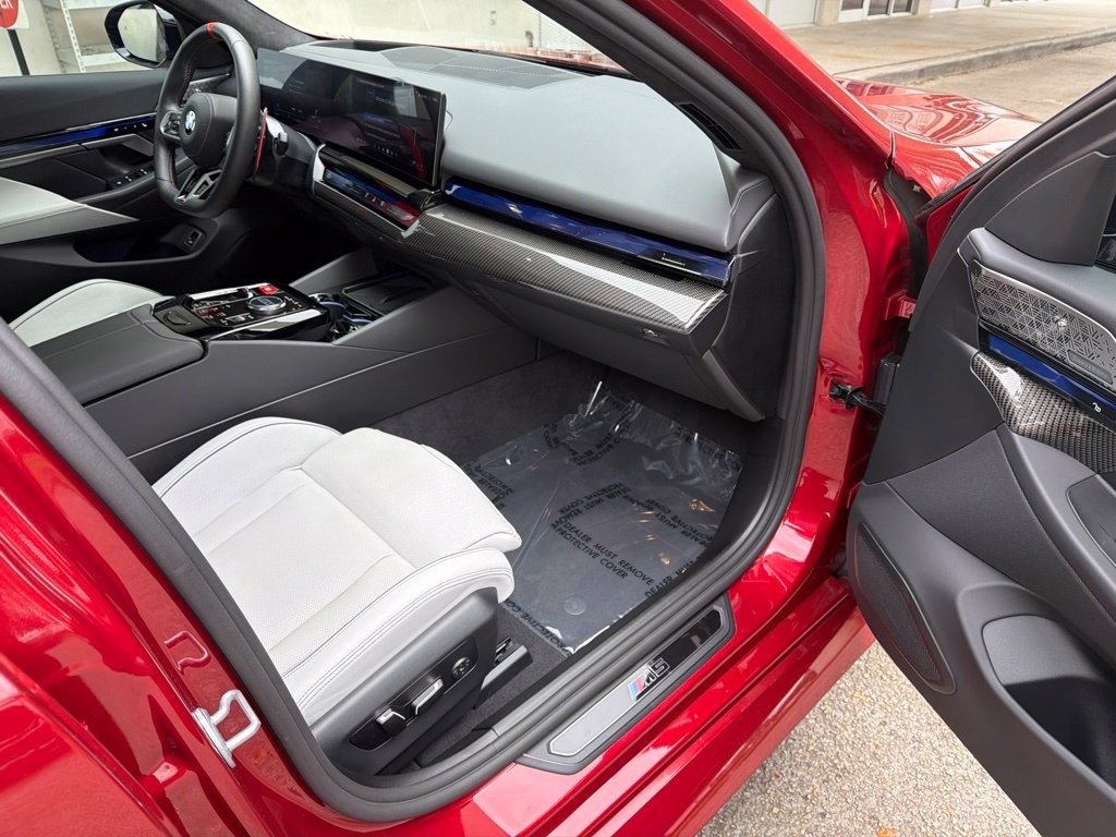 Used 2025 BMW M5 Touring AWD/4WD image 31
