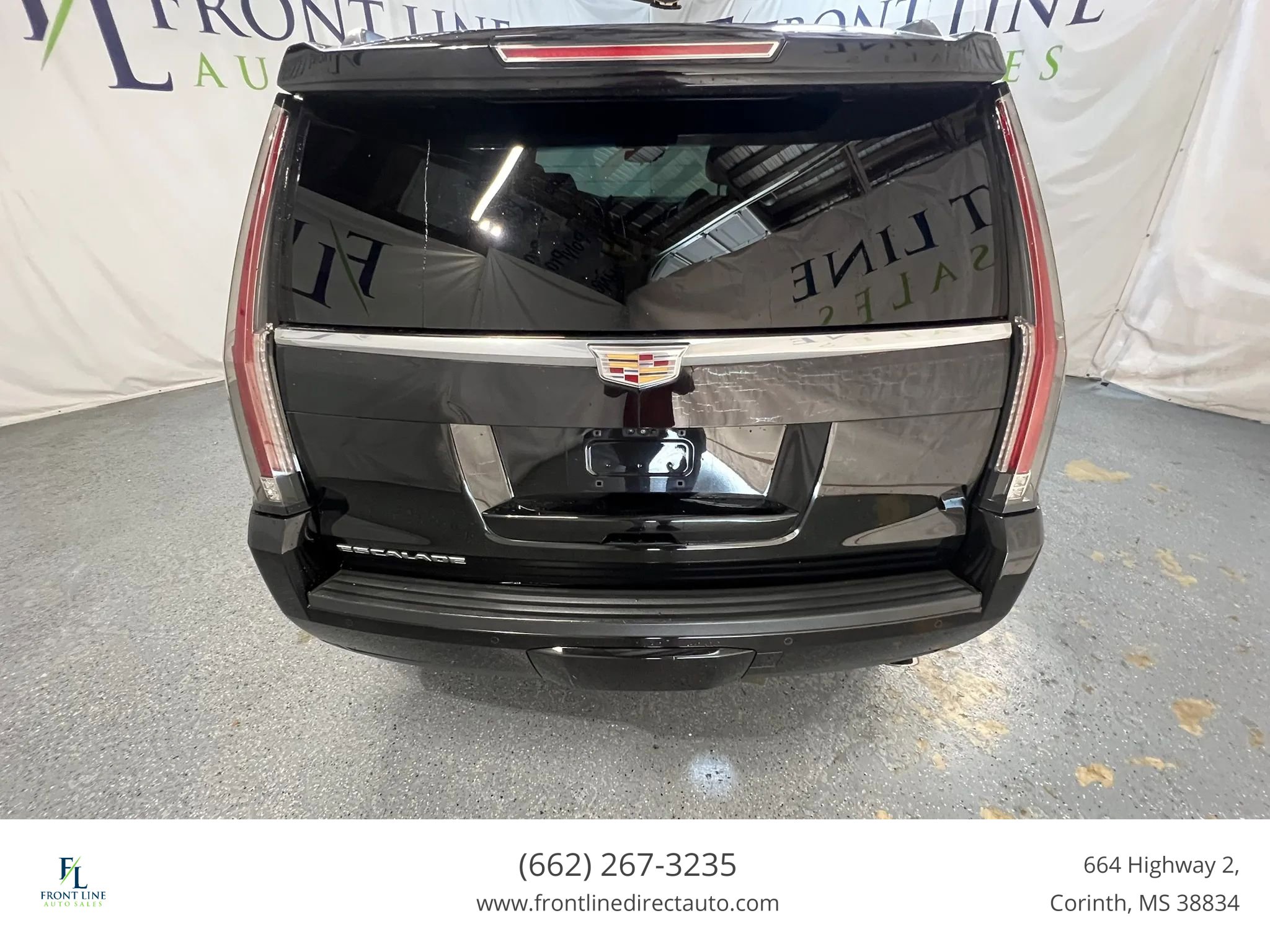 Used 2020 Cadillac Escalade Platinum RWD image 6