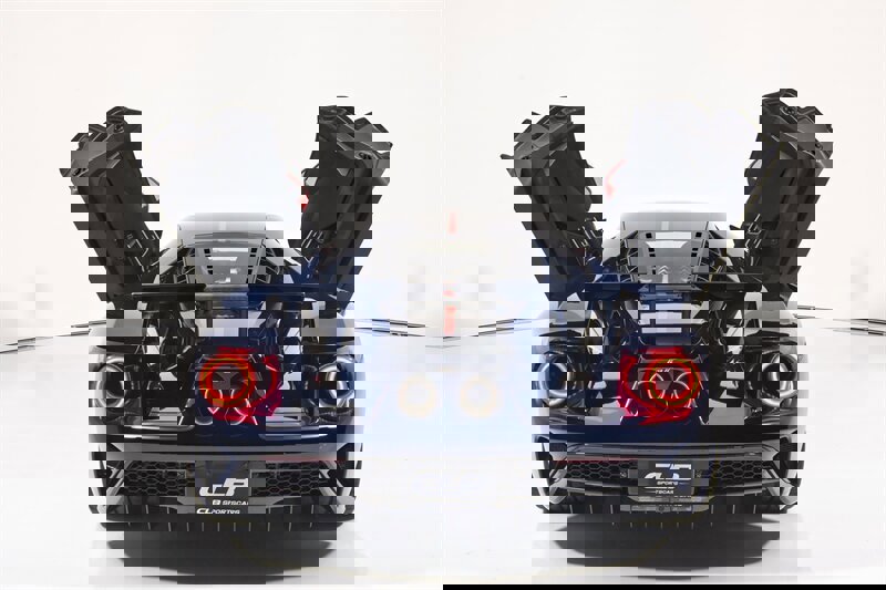 Used 2020 Ford GT Carbon Series image 36