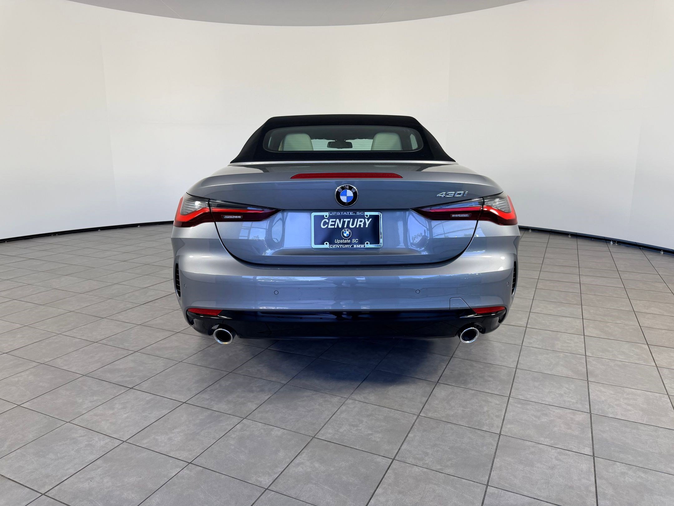 Certified 2025 BMW 430i Convertible RWD image 29