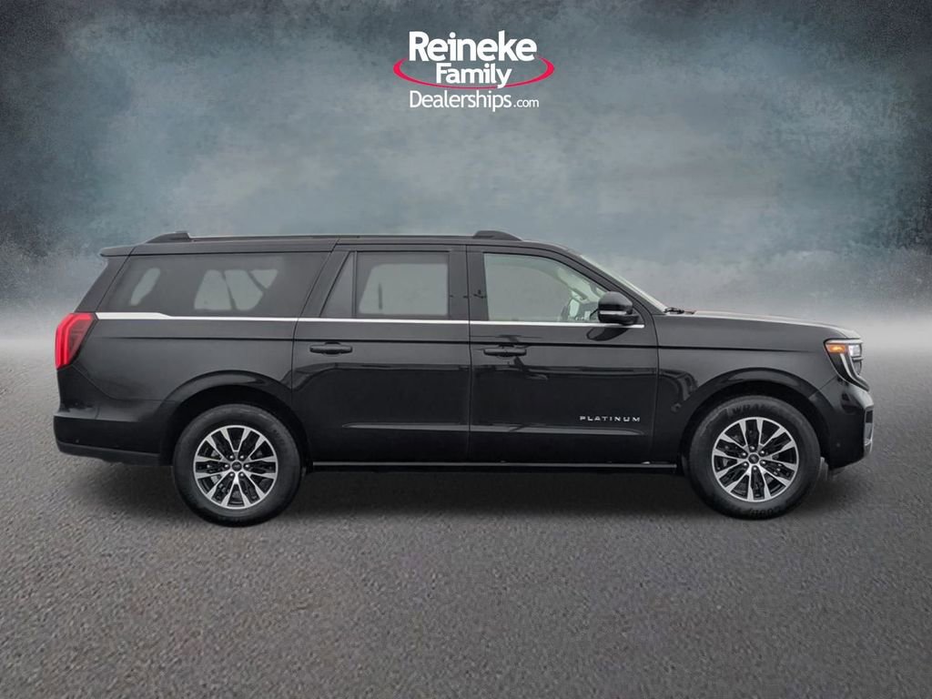 Used 2025 Ford Expedition Max Platinum AWD/4WD image 4