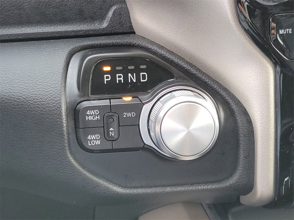 Used 2024 RAM 2500 Laramie image 24