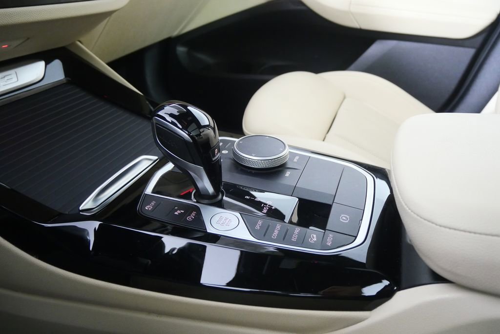 Certified 2022 BMW X3 xDrive30i w/ Premium Package 2 image 23